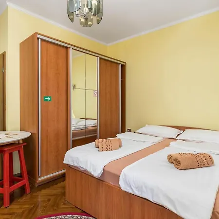 Appartamento Beautiful In With Kitchen